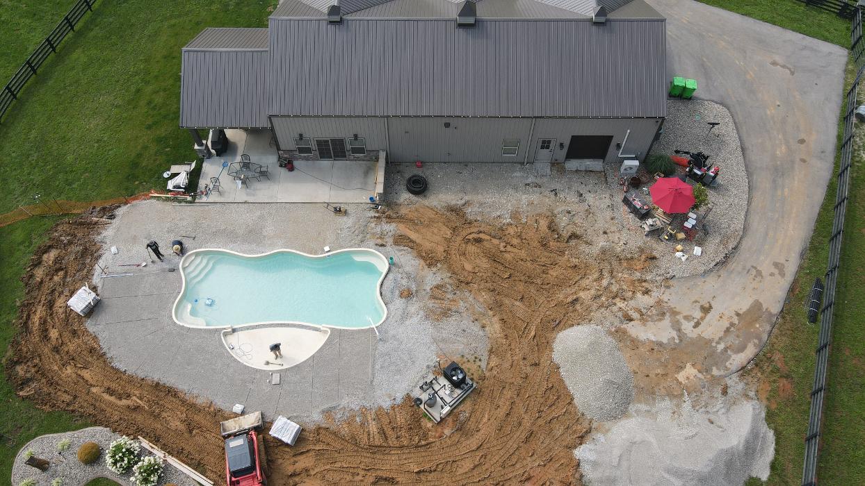 Lamb's Lawn Service & Landscaping LLC Image