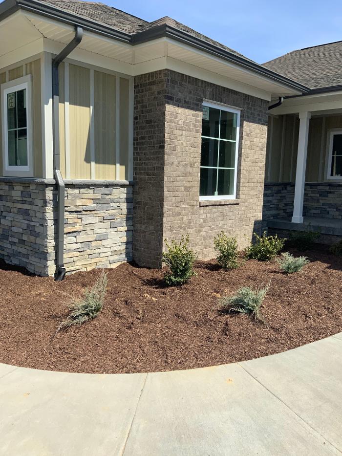 Lamb's Lawn Service & Landscaping LLC Image