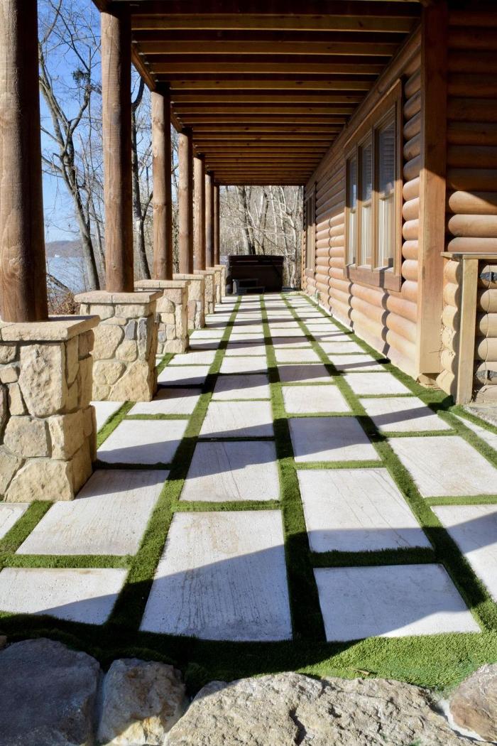 Lamb's Lawn Service & Landscaping LLC Image