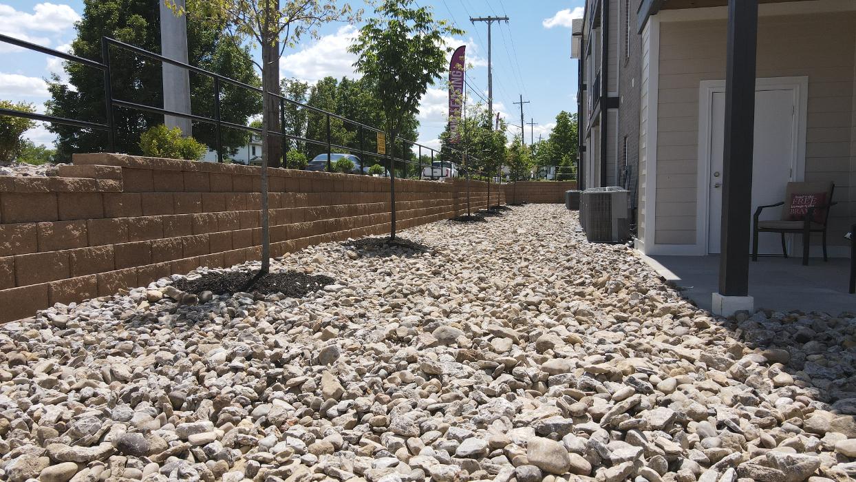 Lamb's Lawn Service & Landscaping LLC Image