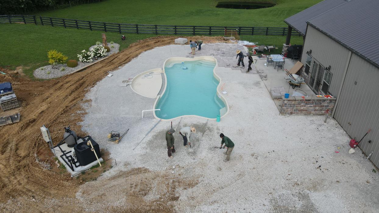 Lamb's Lawn Service & Landscaping LLC Image