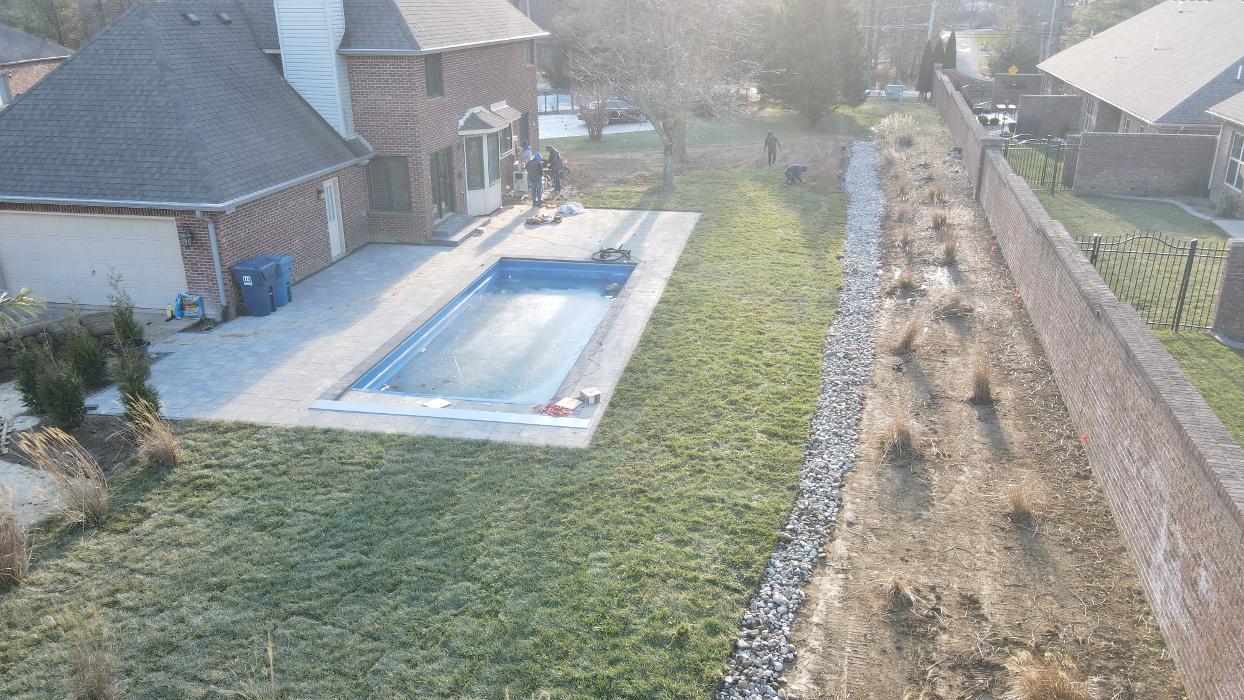 Lamb's Lawn Service & Landscaping LLC Image