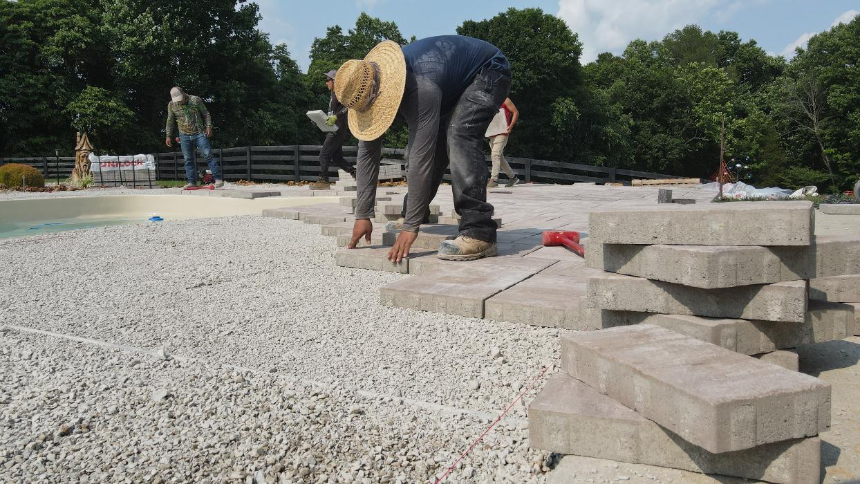 Lamb's Lawn Service & Landscaping LLC Image