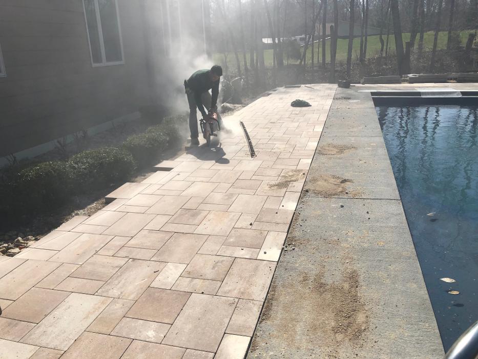 Lamb's Lawn Service & Landscaping LLC Image