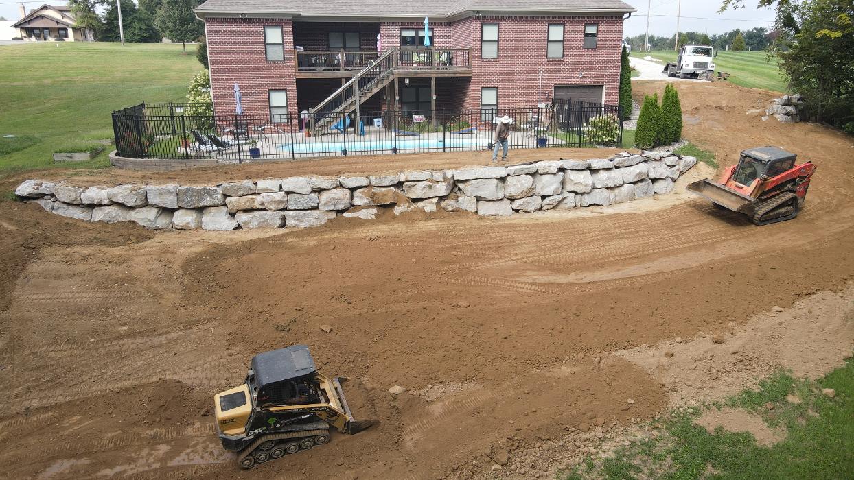 Lamb's Lawn Service & Landscaping LLC Image