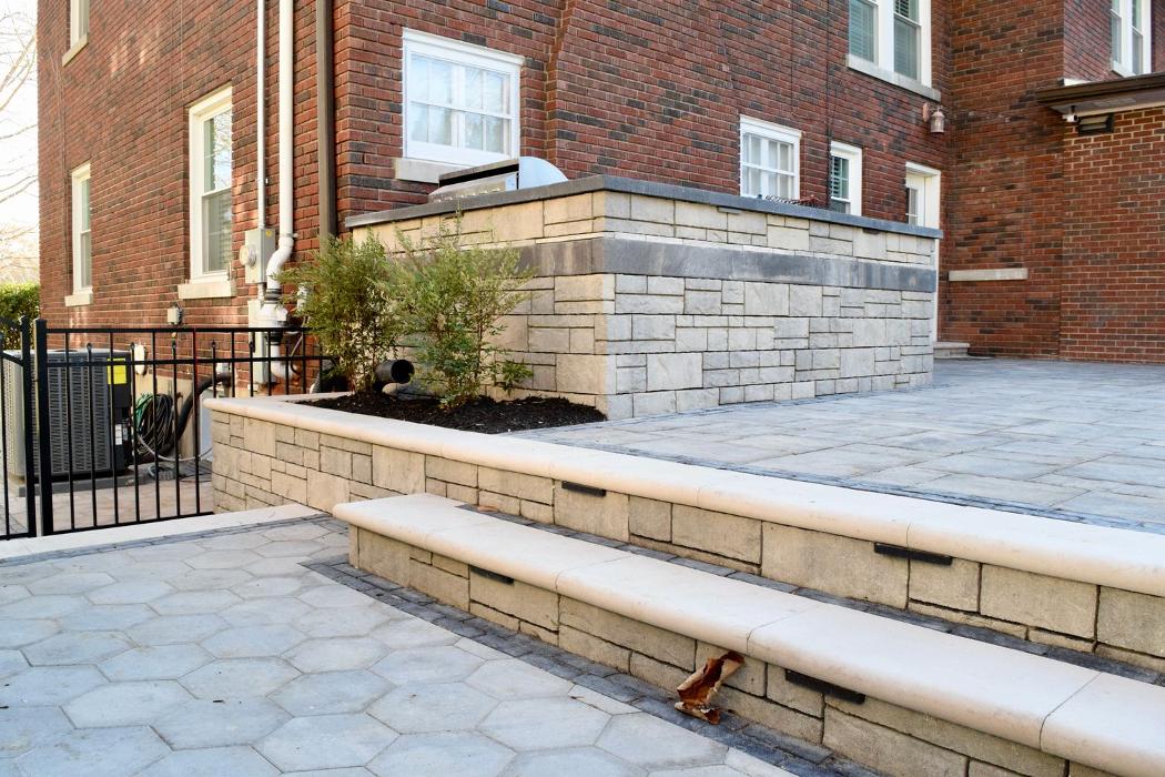 Lamb's Lawn Service & Landscaping LLC Image