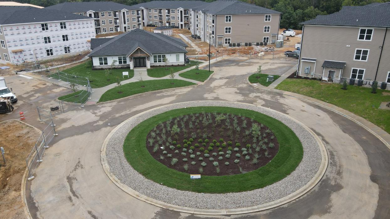 Lamb's Lawn Service & Landscaping LLC Image