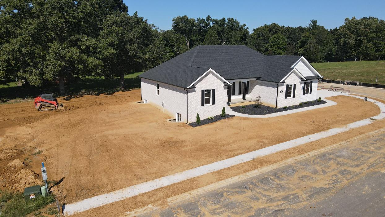 Lamb's Lawn Service & Landscaping LLC Image