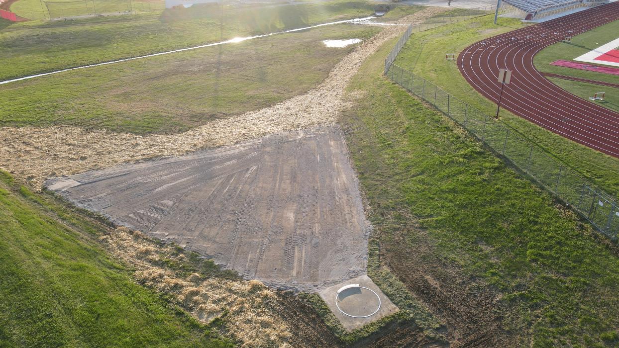 Lamb's Lawn Service & Landscaping LLC Image