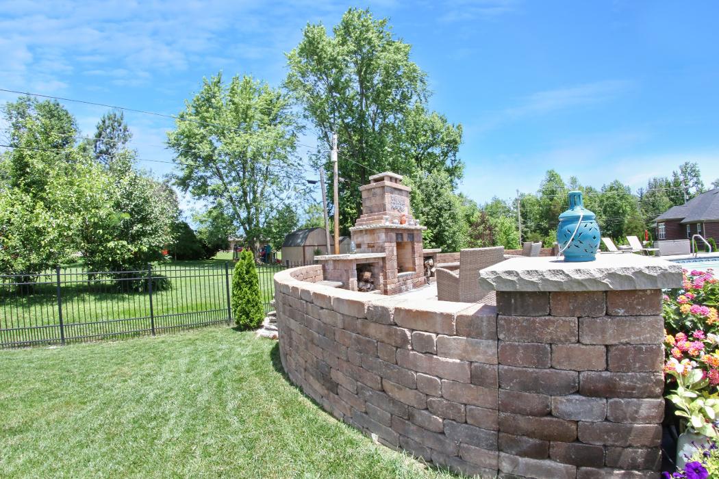 Lamb's Lawn Service & Landscaping LLC Image