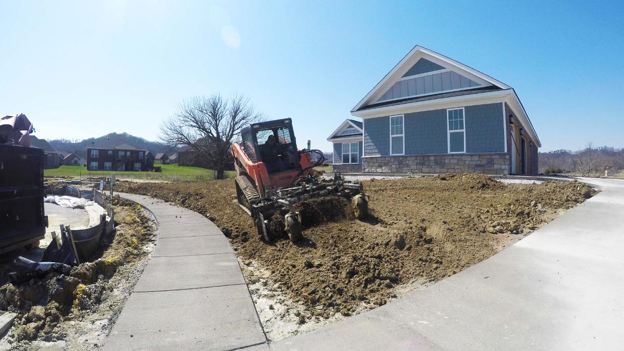 Lamb's Lawn Service & Landscaping LLC Image