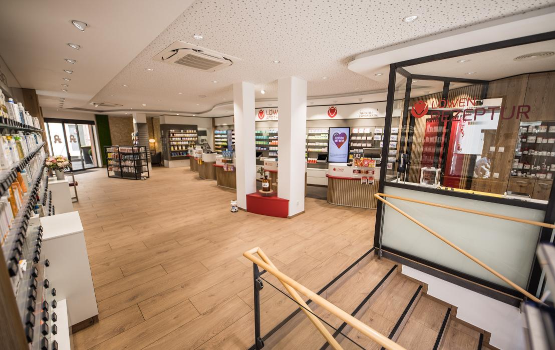 Löwen Apotheke Eltville, Schwalbacher Straße in Eltville am Rhein