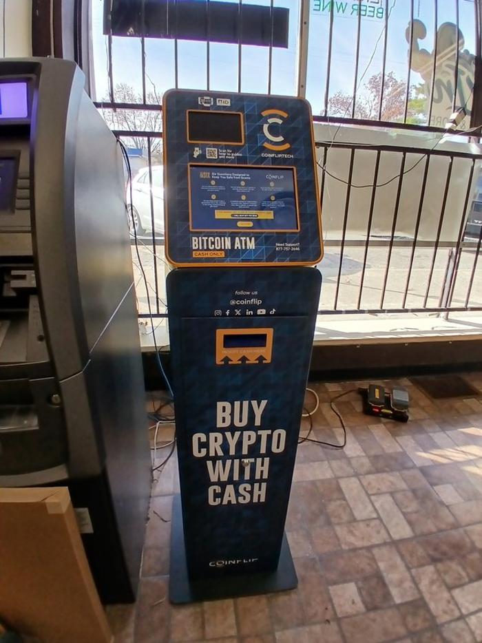 CoinFlip Bitcoin ATM - Flyin Smoke and More (Hamilton) Logo