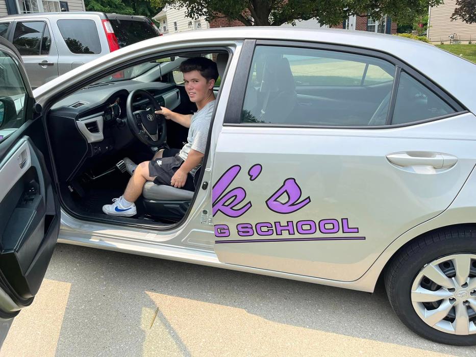 Bick's Driving School Image