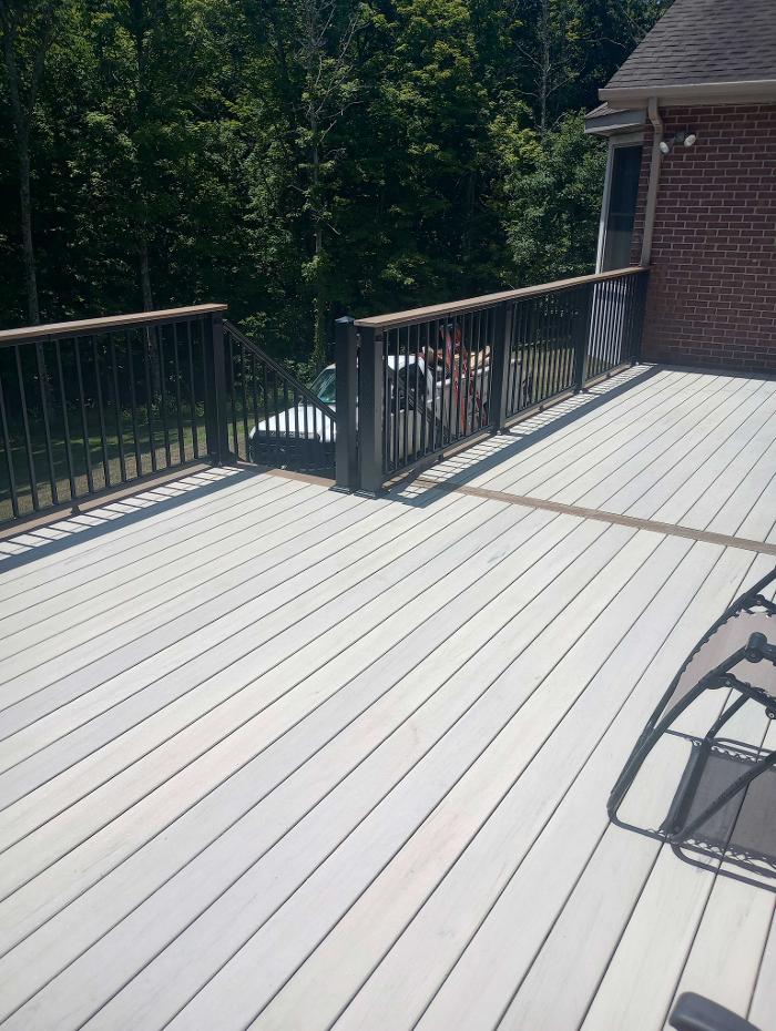 Estridge Deck and Patio LLC Image