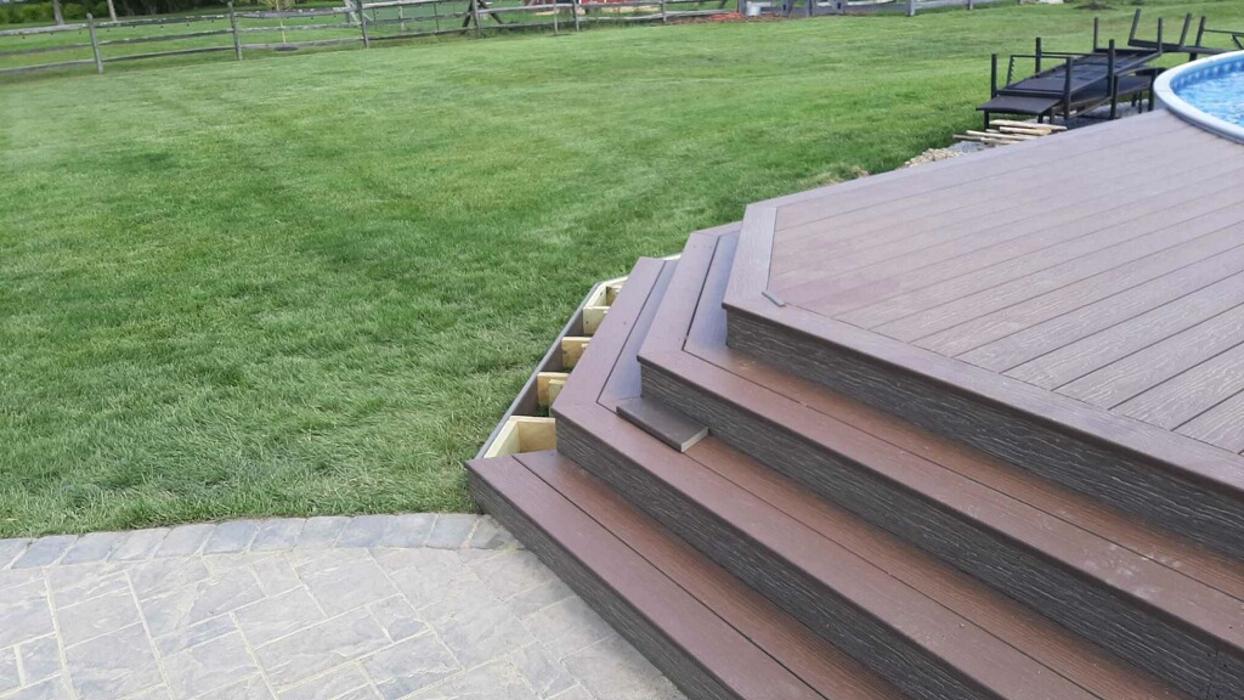 Estridge Deck and Patio LLC Image