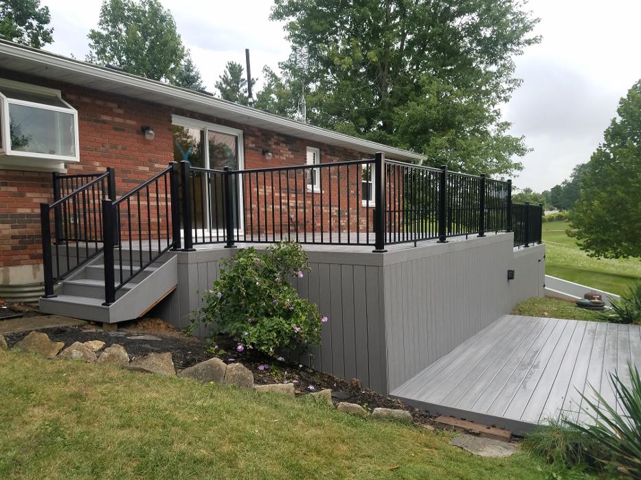 Estridge Deck and Patio LLC Image