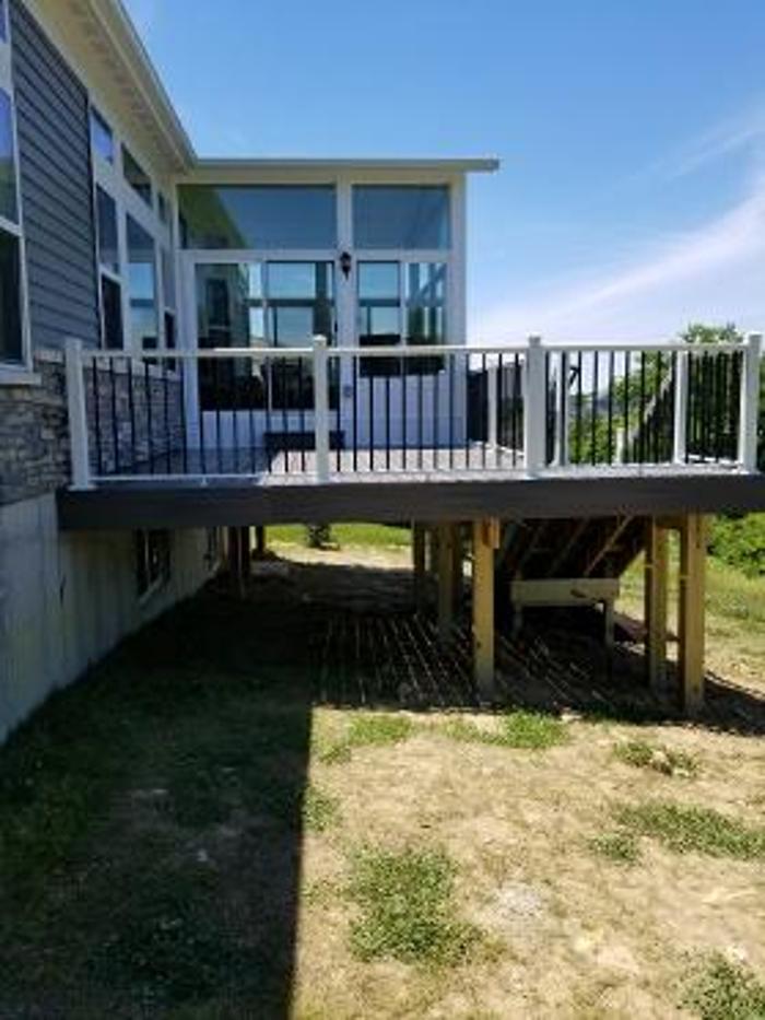 Estridge Deck and Patio LLC Image