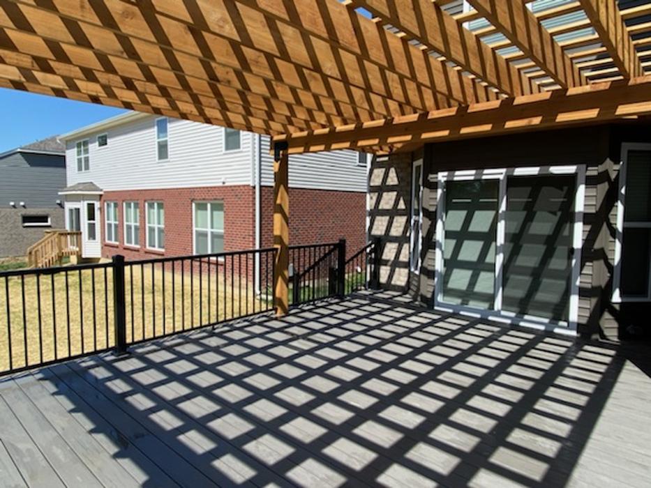 Estridge Deck and Patio LLC Image