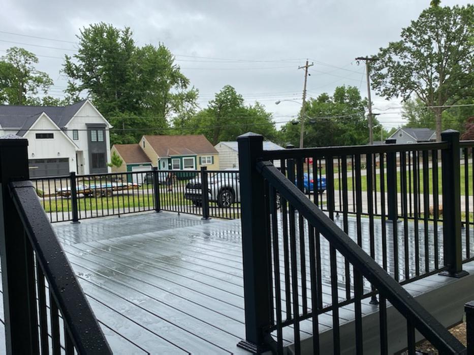 Estridge Deck and Patio LLC Image