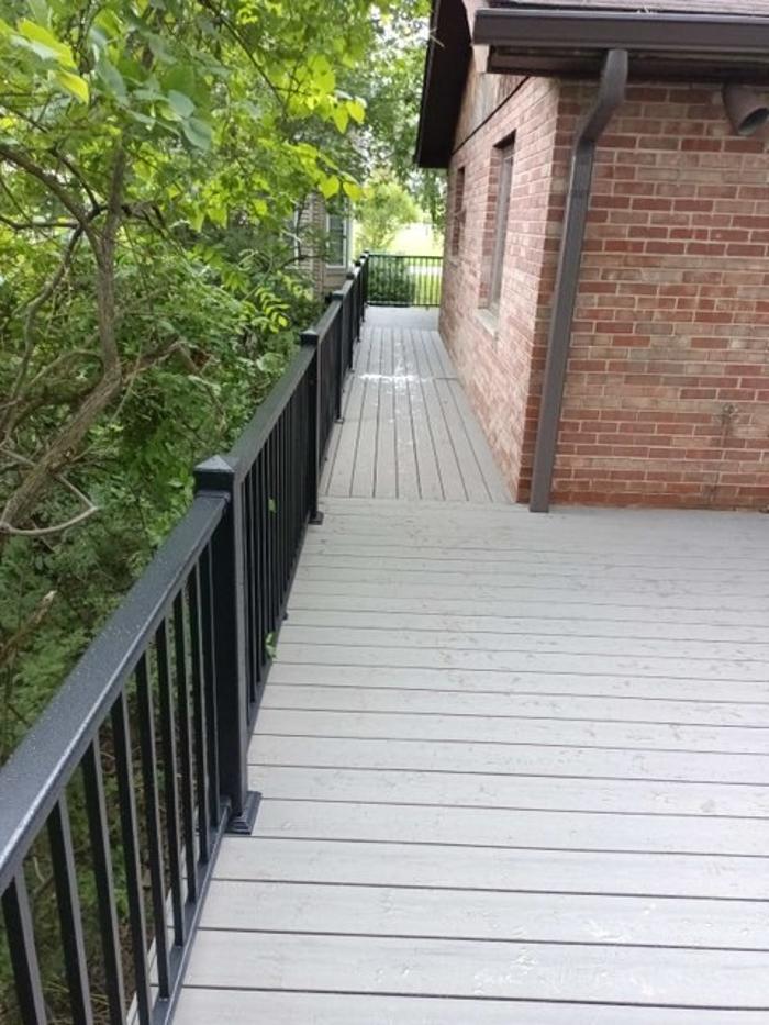 Estridge Deck and Patio LLC Image