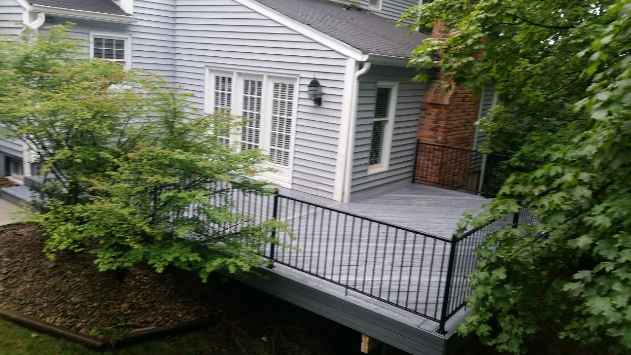 Estridge Deck and Patio LLC Image