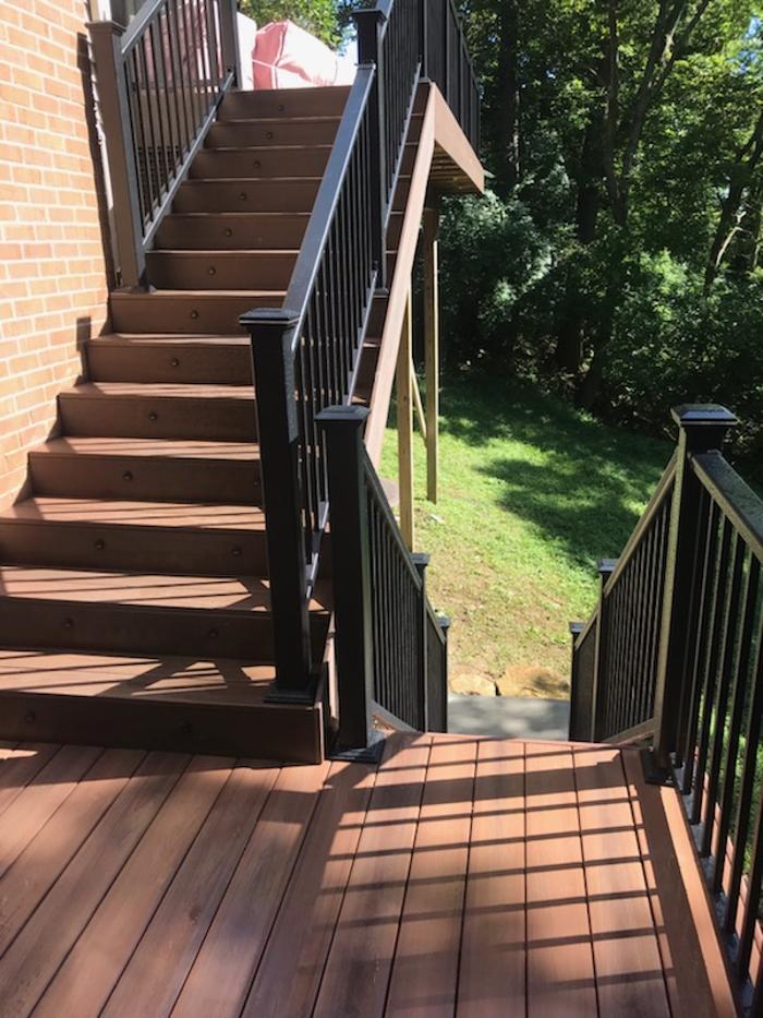 Estridge Deck and Patio LLC Image