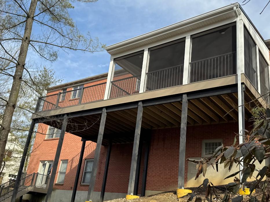 Estridge Deck and Patio LLC Image