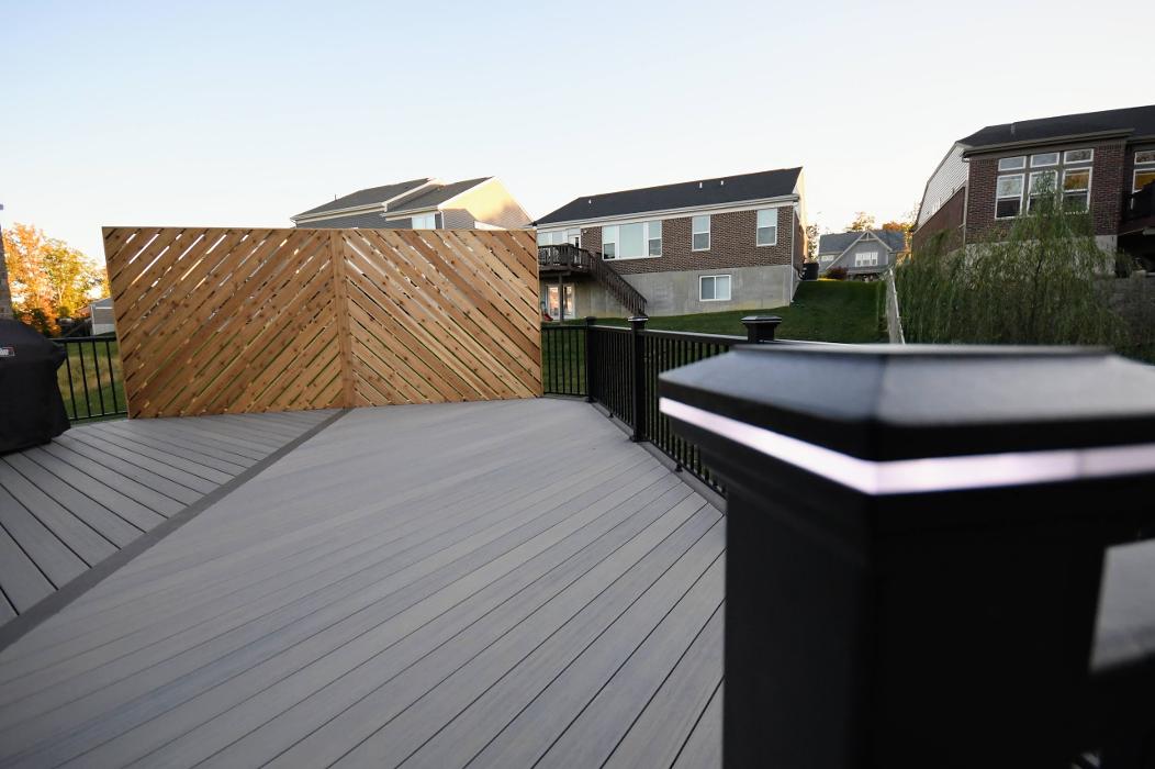 Estridge Deck and Patio LLC Image