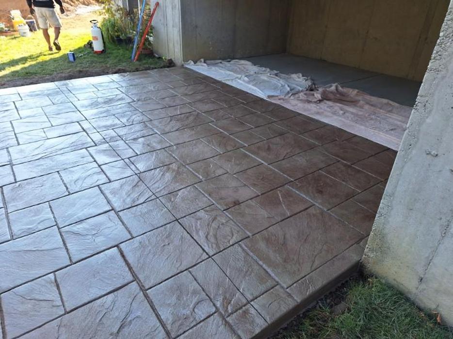 Estridge Deck and Patio LLC Image