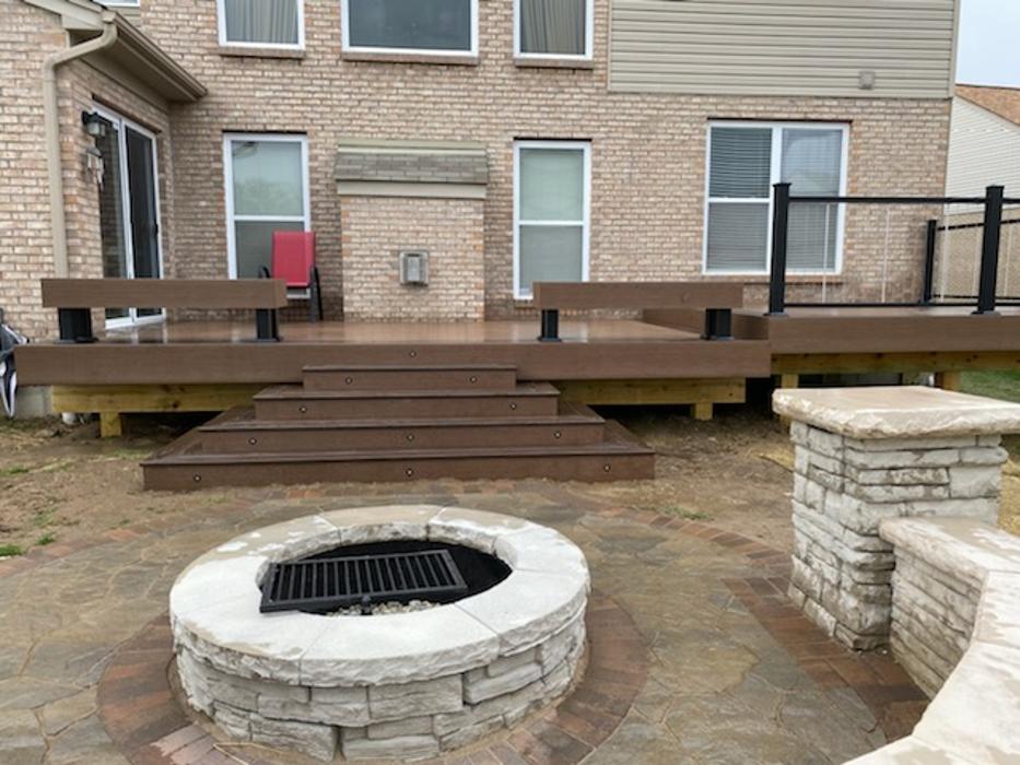 Estridge Deck and Patio LLC Image