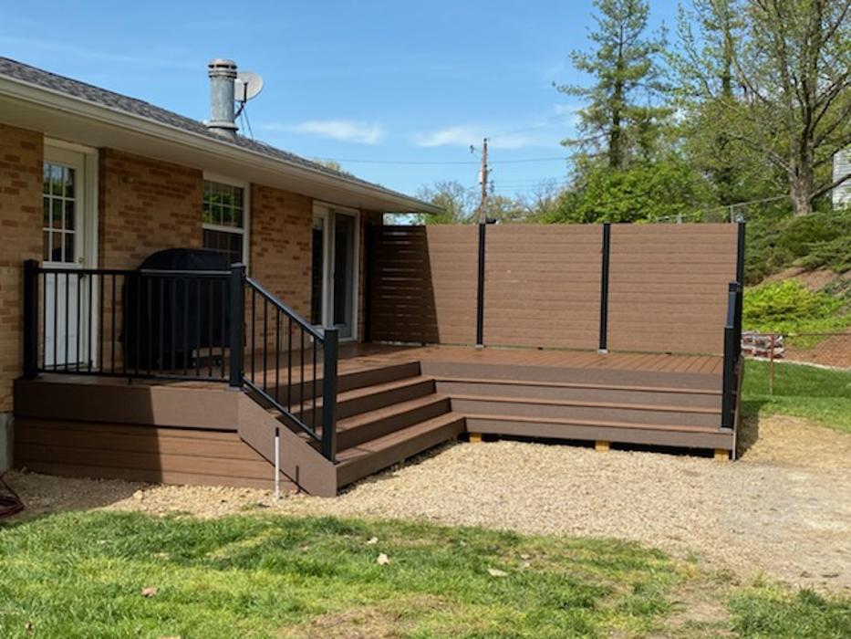 Estridge Deck and Patio LLC Image