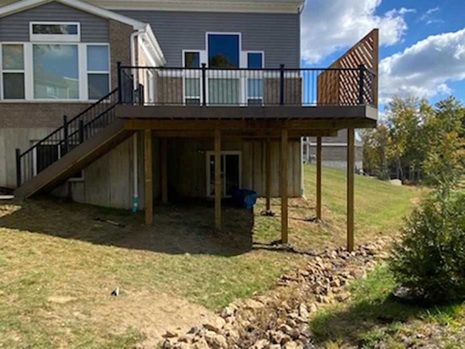 Estridge Deck and Patio LLC Image