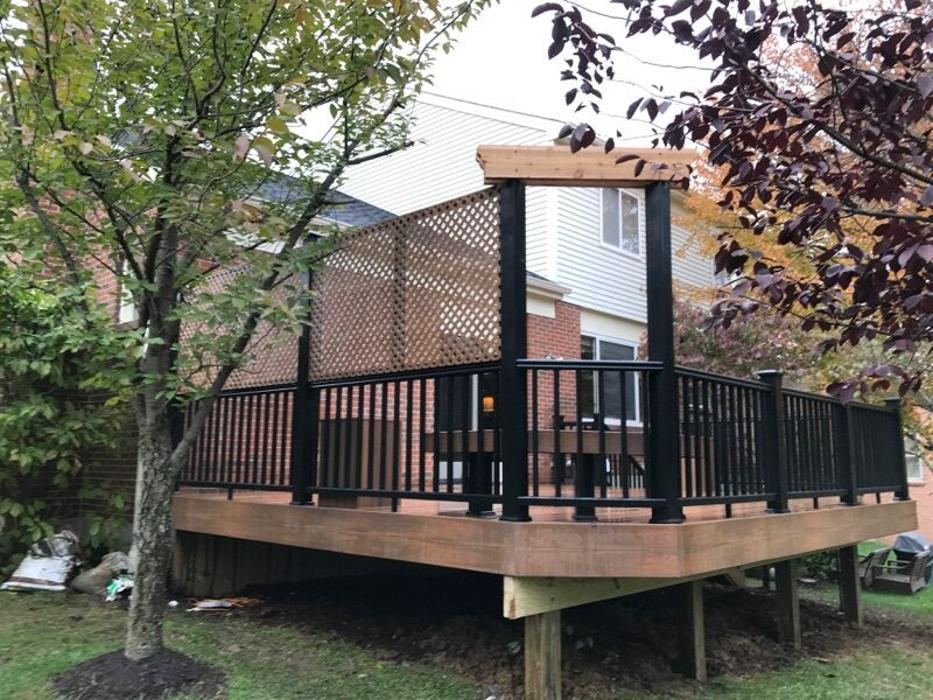 Estridge Deck and Patio LLC Image