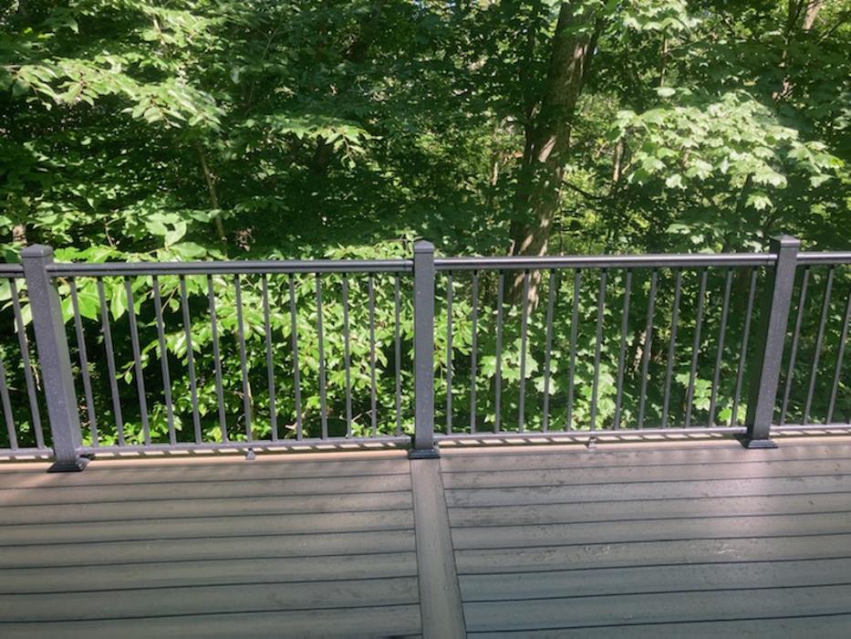 Estridge Deck and Patio LLC Image