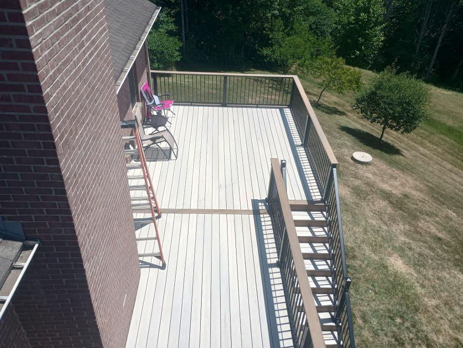Estridge Deck and Patio LLC Image