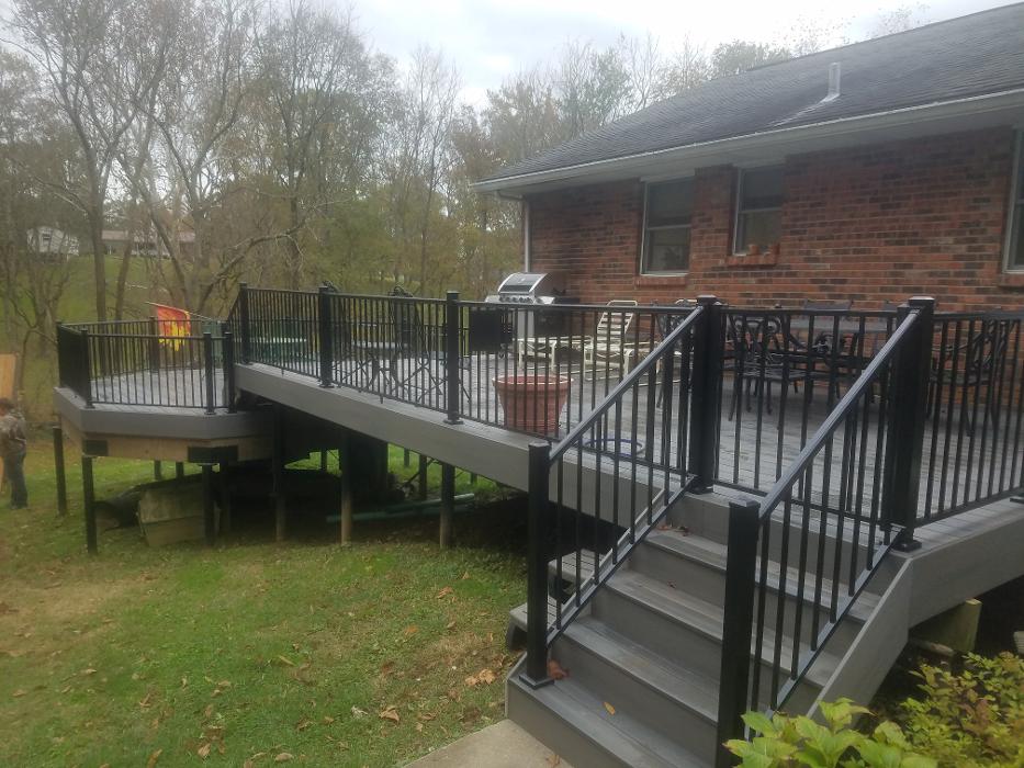 Estridge Deck and Patio LLC Image