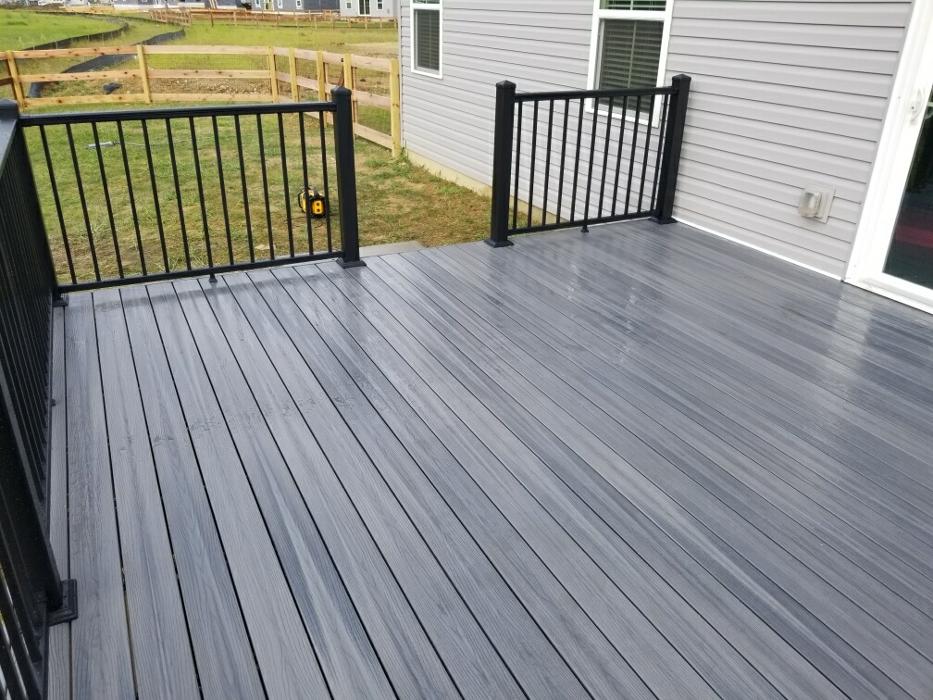 Estridge Deck and Patio LLC Image