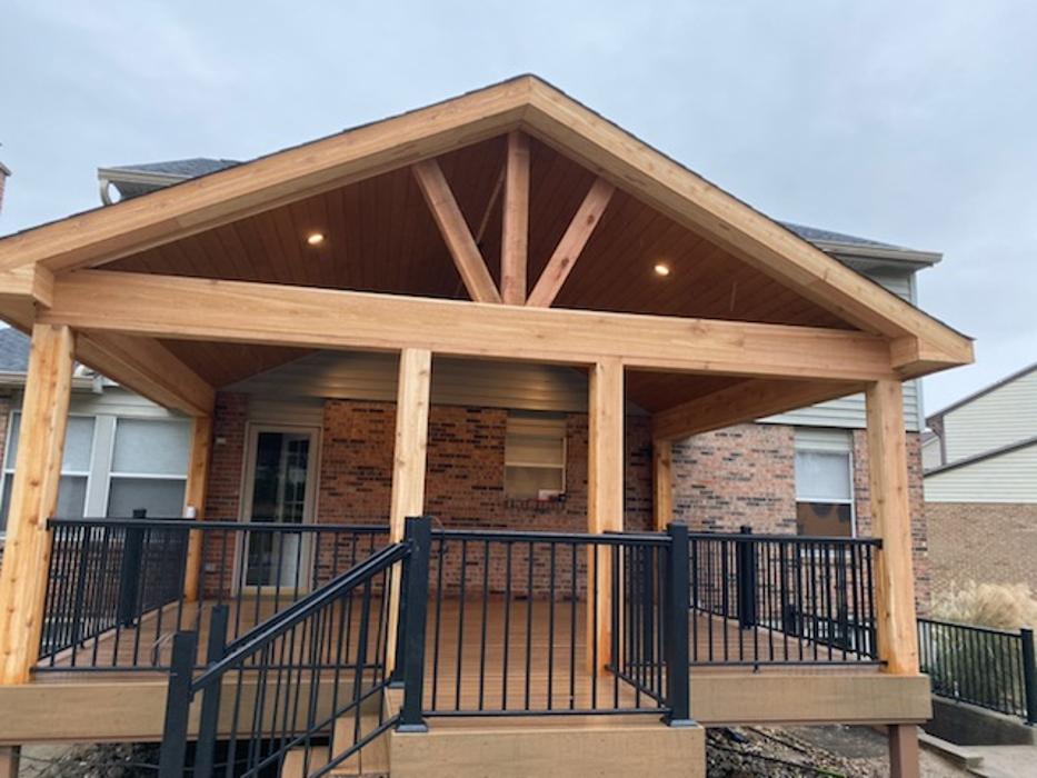 Estridge Deck and Patio LLC Image