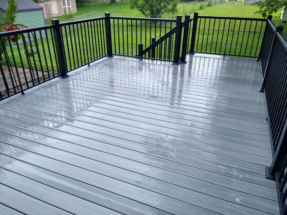Estridge Deck and Patio LLC Image