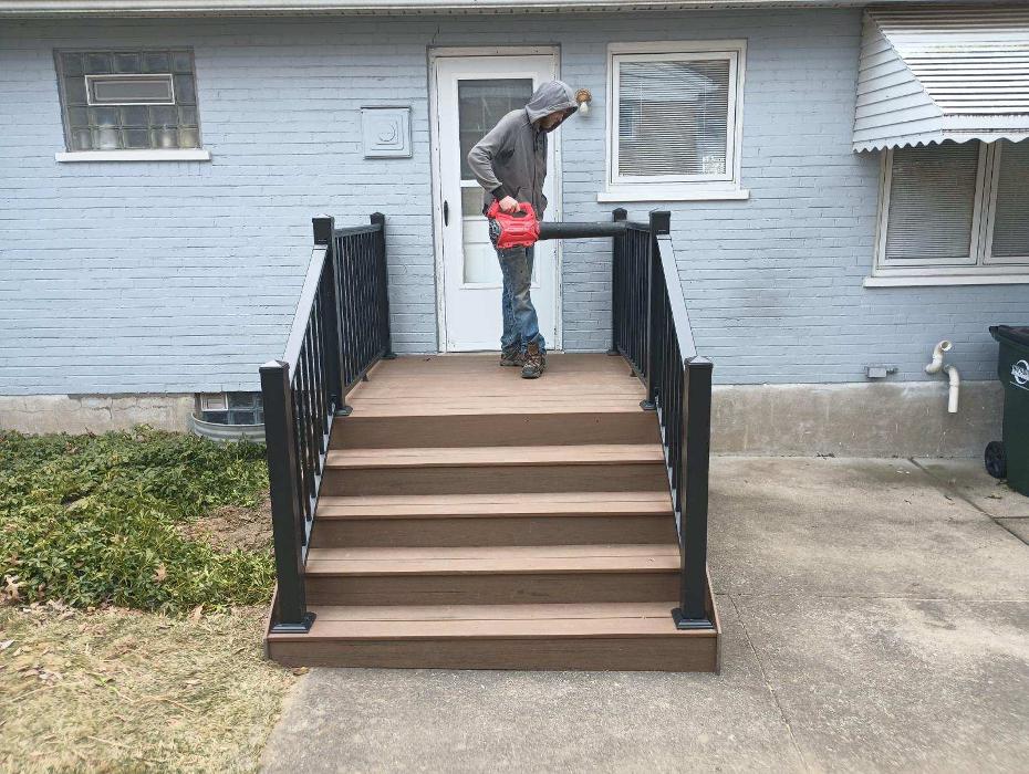 Estridge Deck and Patio LLC Image