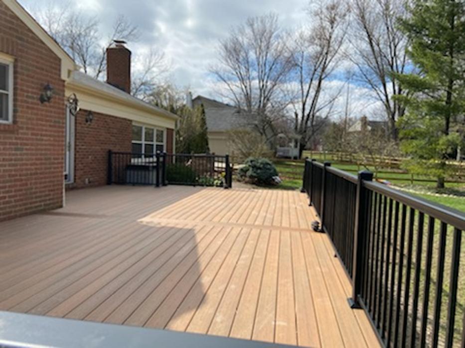 Estridge Deck and Patio LLC Image