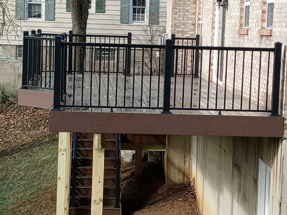 Estridge Deck and Patio LLC Image