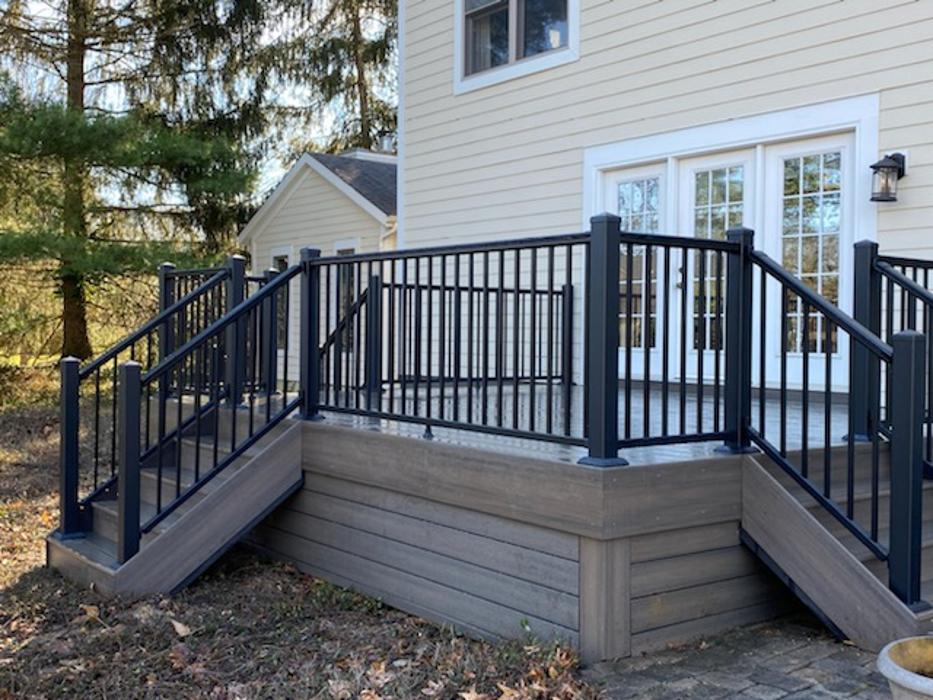 Estridge Deck and Patio LLC Image
