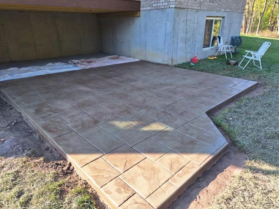 Estridge Deck and Patio LLC Image