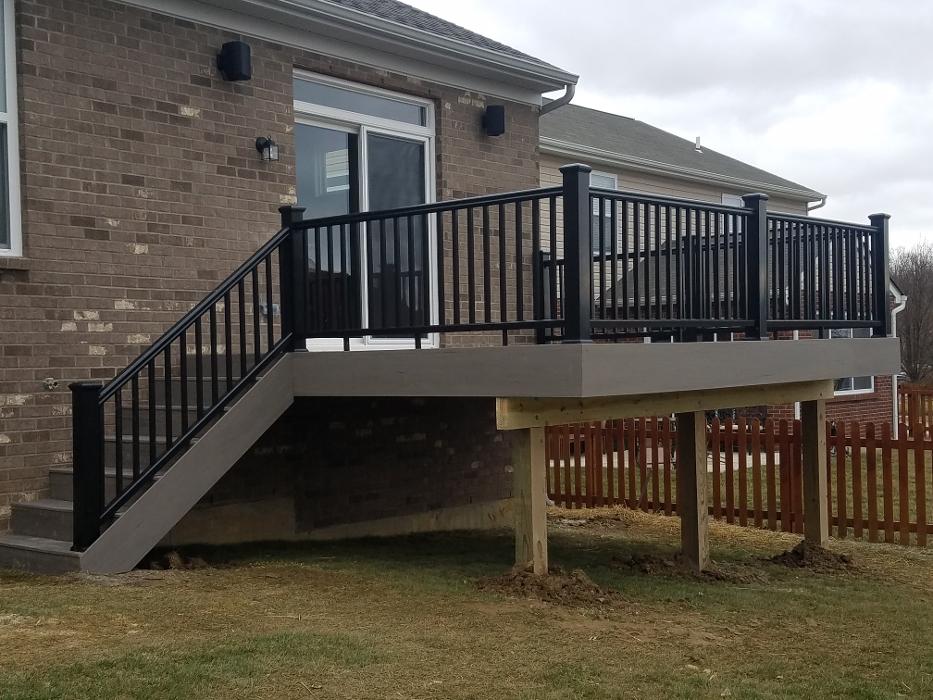 Estridge Deck and Patio LLC Image