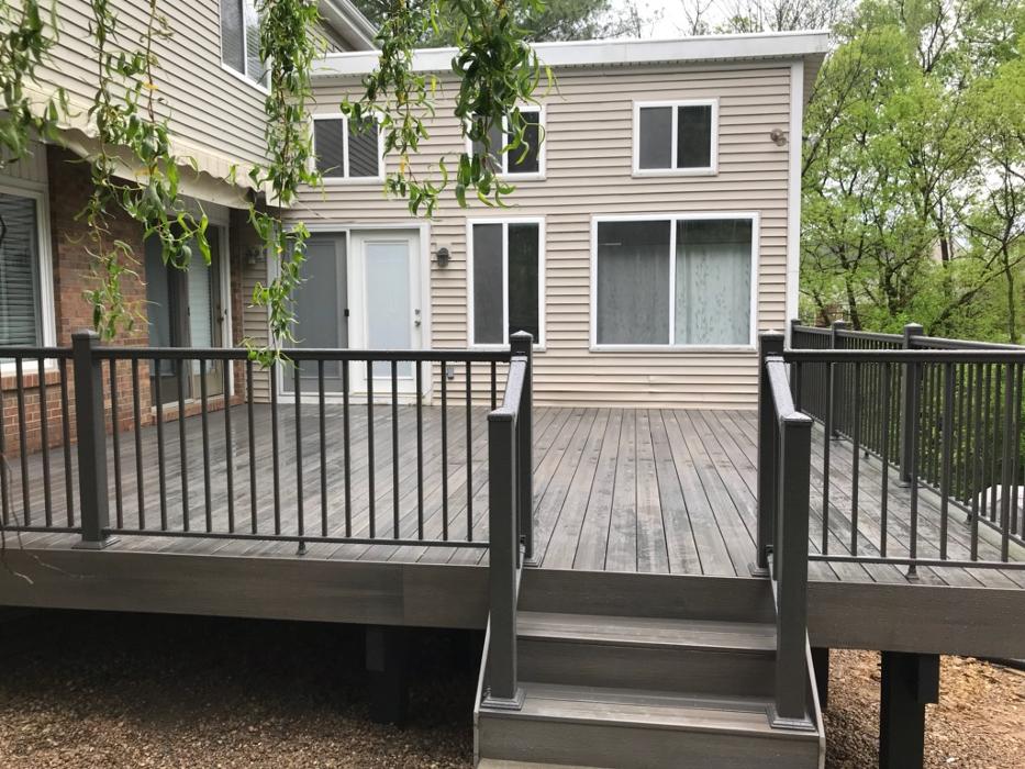 Estridge Deck and Patio LLC Image