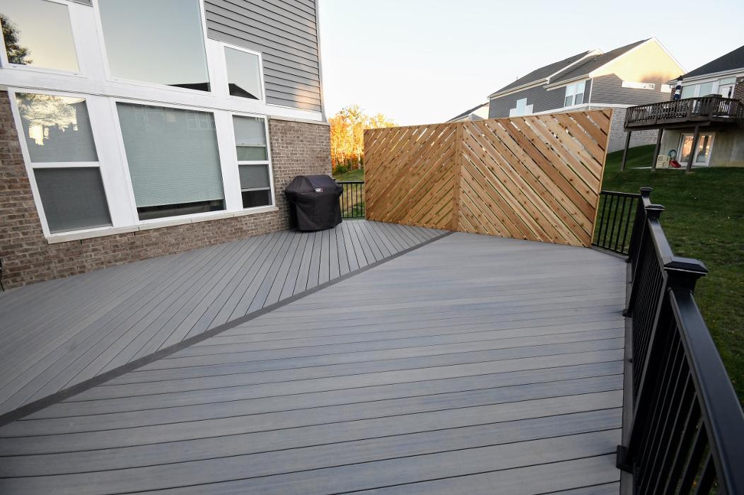Estridge Deck and Patio LLC Image