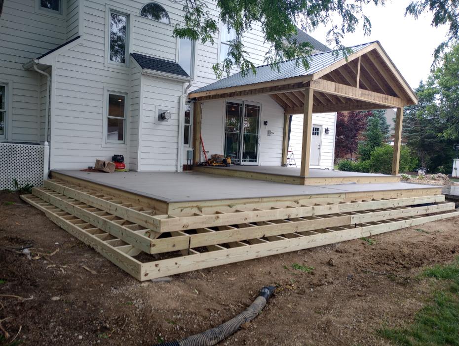 Estridge Deck and Patio LLC Image