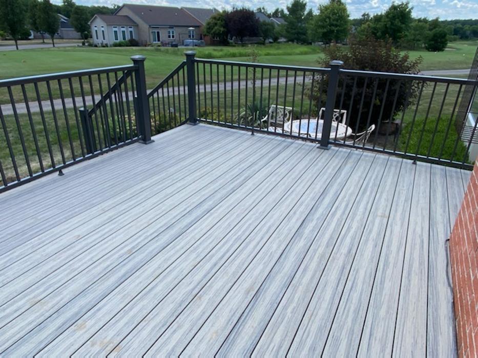 Estridge Deck and Patio LLC Image